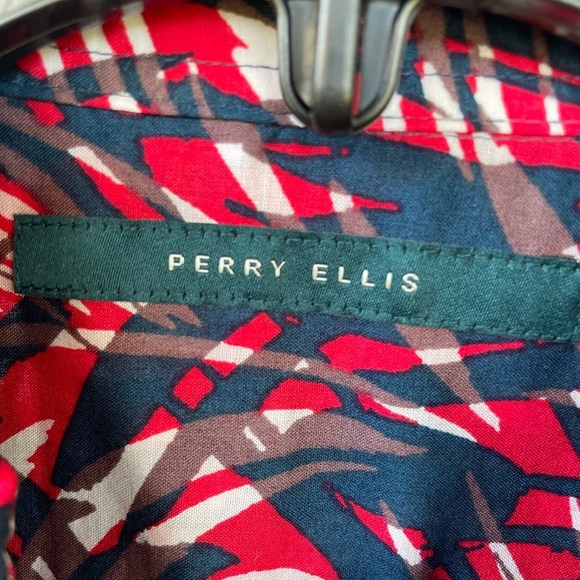 Perry Ellis Red and Blue Abstract Men's Shirt - Picture 3 of 4